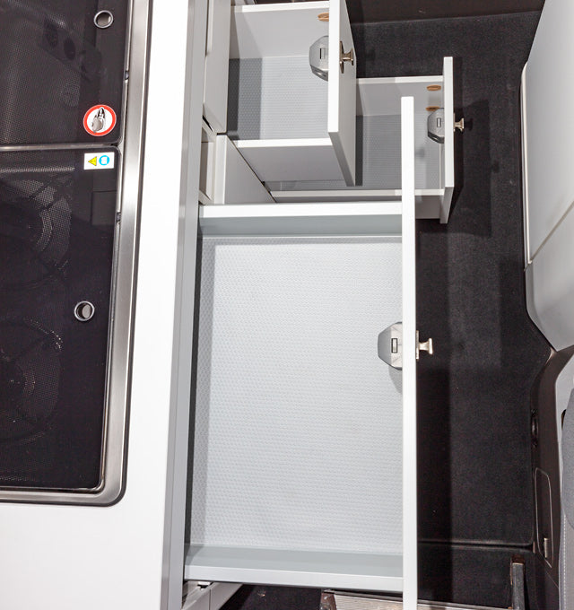 Antirutsch-/Schutzmatten | 3er-Set f. Schubladen | VW Grand California 600 | 100704514 - better-camper.de | Mense GmbH