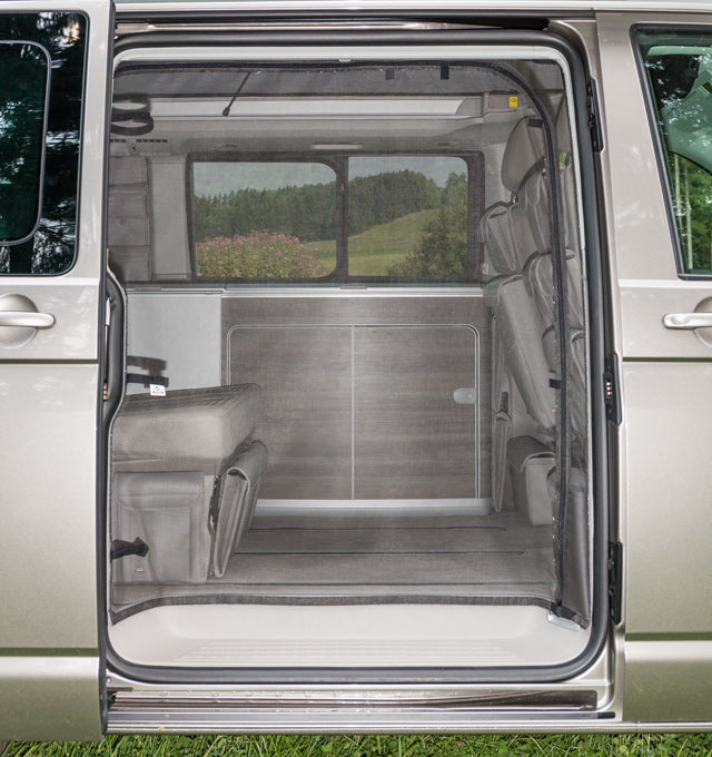 FLYOUT | Schiebetür-Öffnung mit Rundbogentür | VW T6.1/T6/T5 California (Beach ab 2011) | 100150114 - better-camper.de | Mense GmbH