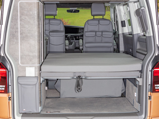 FLEXBAG | Bankrucksack, Originalstoff, waschbar | Design "Palladium" | VW T6.1 California (ohne Beach) | 100501532 - better-camper.de | Mense GmbH