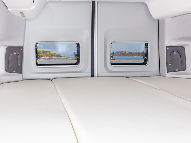 4TOP Abschluss für die Ablagemulden in der D-Säule 2er-Set | Grand Cali 600 | Design „Leder Palladium“ | 100706848 - better-camper.de | Mense GmbH