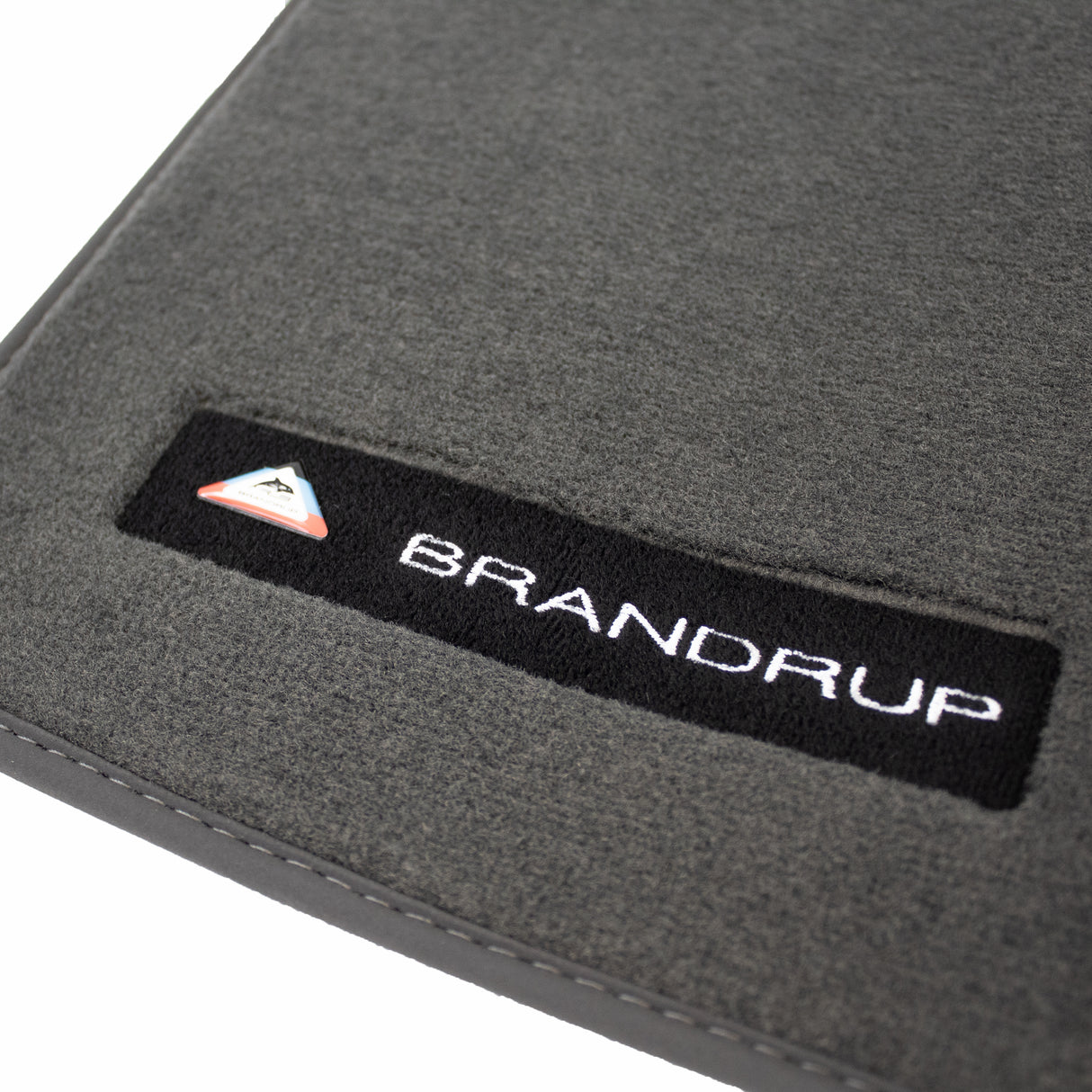 Velour carpet | Rear loading area "Palladium" | VW T6.1 Beach with 2-seater bench | 100708623