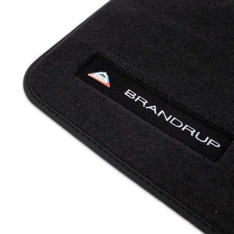 Veloursteppich | für den Heckladeraum | "Titanschwarz" | VW T6.1 California Beach mit 2er-Bank | 100708624