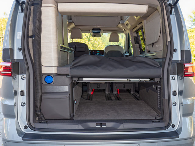 FLEXBAG | Heckladeraum | Design "Leder Raven" | VW T7 California Ocean / Coast | 100501536