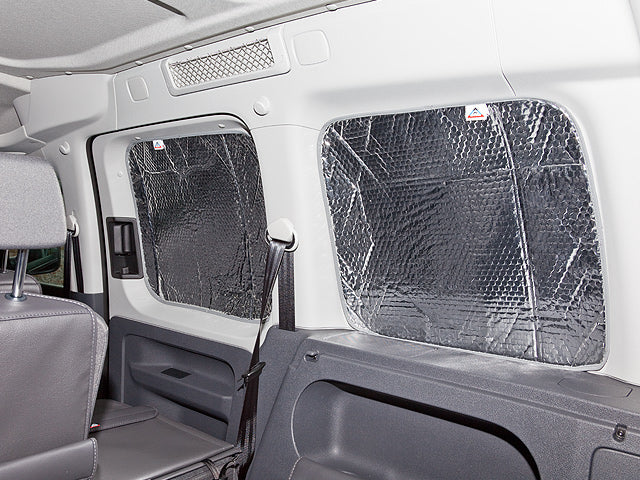 ISOLITE® | Inside Fenster C-D-Säule rechts | VW Caddy 4 langer Radstand | 100701639 - better-camper.de | Mense GmbH