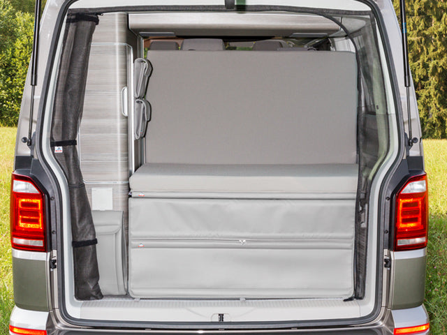 iXTEND® | High Comfort Faltbett + iXTEND PAD | VW T6 California (ohne Beach) | 100709022 - better-camper.de | Mense GmbH