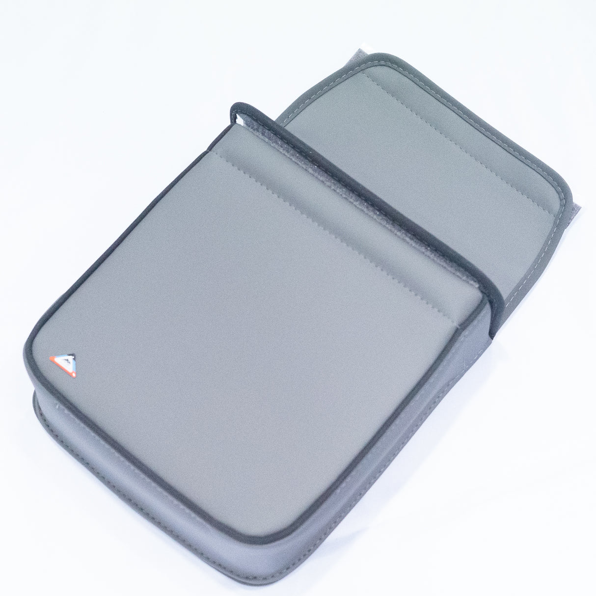 MULTIBOX® | VW T6 | für die linke Fahrerhaustür | Design VW T6.1 „Leder Palladium“ | 100706831 - better-camper.de | Mense GmbH