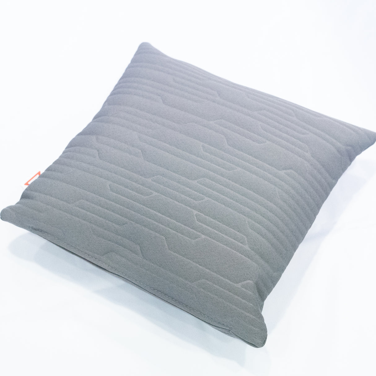 Kissen mit Polyesterfüllung ca. 40 x 40 cm Design "Circuit/Palladium" | 100707514 - better-camper.de | Mense GmbH