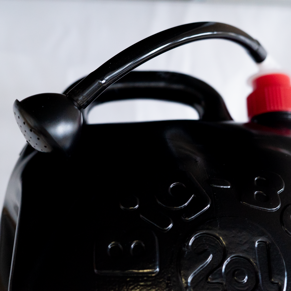 Solardusche aus Polyäthylen 20 l | 100300011 - better-camper.de | Mense GmbH