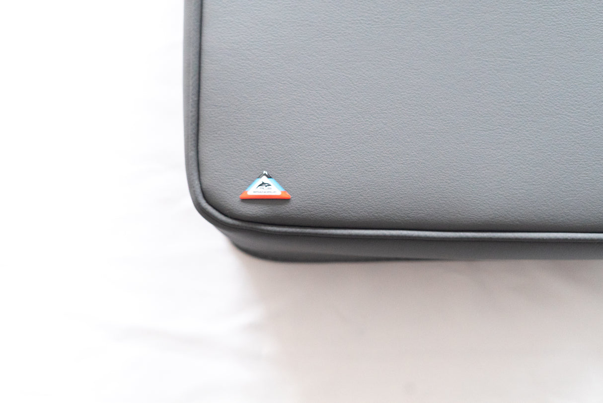 MULTIBOX® | Isoliertasche und/oder Abfallbehälter | VW Grand California rechte FH-Tür, | "Leder Palladium" | 100706844 - better-camper.de | Mense GmbH