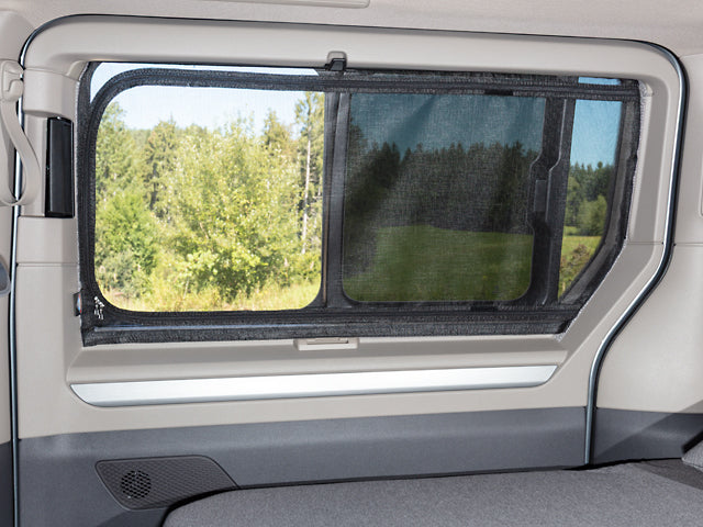 FLYOUT für die Schiebefenster in Schiebetür rechts mit U-Reißverschluss | VW T7 California | 100150122