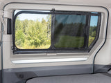 FLYOUT für die Schiebefenster in Schiebetür rechts mit U-Reißverschluss | VW T7 California | 100150122