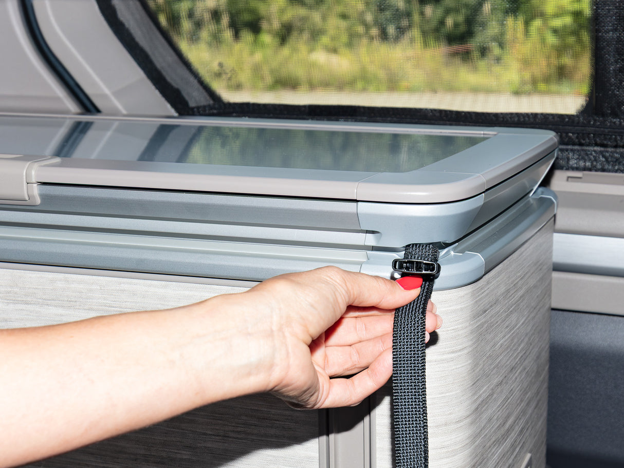 ISOLITE® | Befestigungsgurt-Set (2 Stück) für die Küchenblockschiene | VW T7 California Ocean/Coast | 100701902