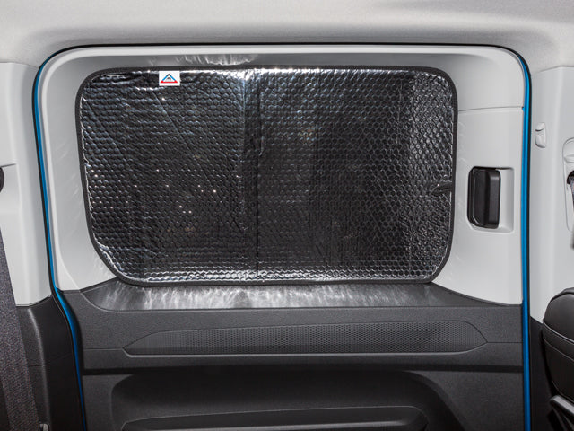 ISOLITE® | Inside Fenster in Schiebetür links | VW Caddy 5 / Caddy California mit langem Radstand | 100701659