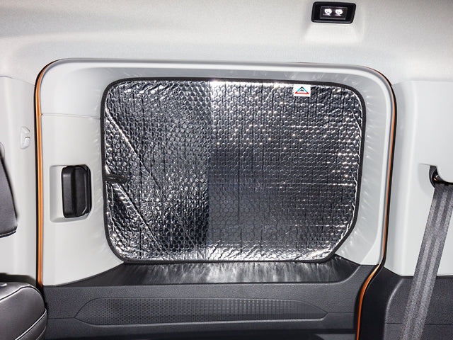 ISOLITE® | Inside Fenster in Schiebetür rechts | VW Caddy 5 / Caddy California mit kurzem Radstand | 100701654