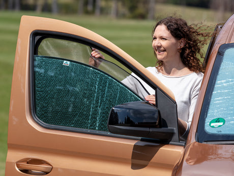 ISOLITE® | Inside beide Fahrerhaus-Seitenfenster | VW Caddy 5/ California mit Lüftungsgitter | 100701652